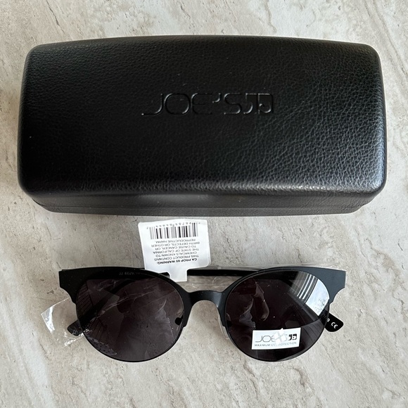 Joe’s Jeans Sunglasses - Picture 4 of 4
